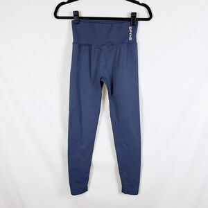 DFYNE Leggings Womens M Gray Cropped 24" Inseam Scrunch Booty